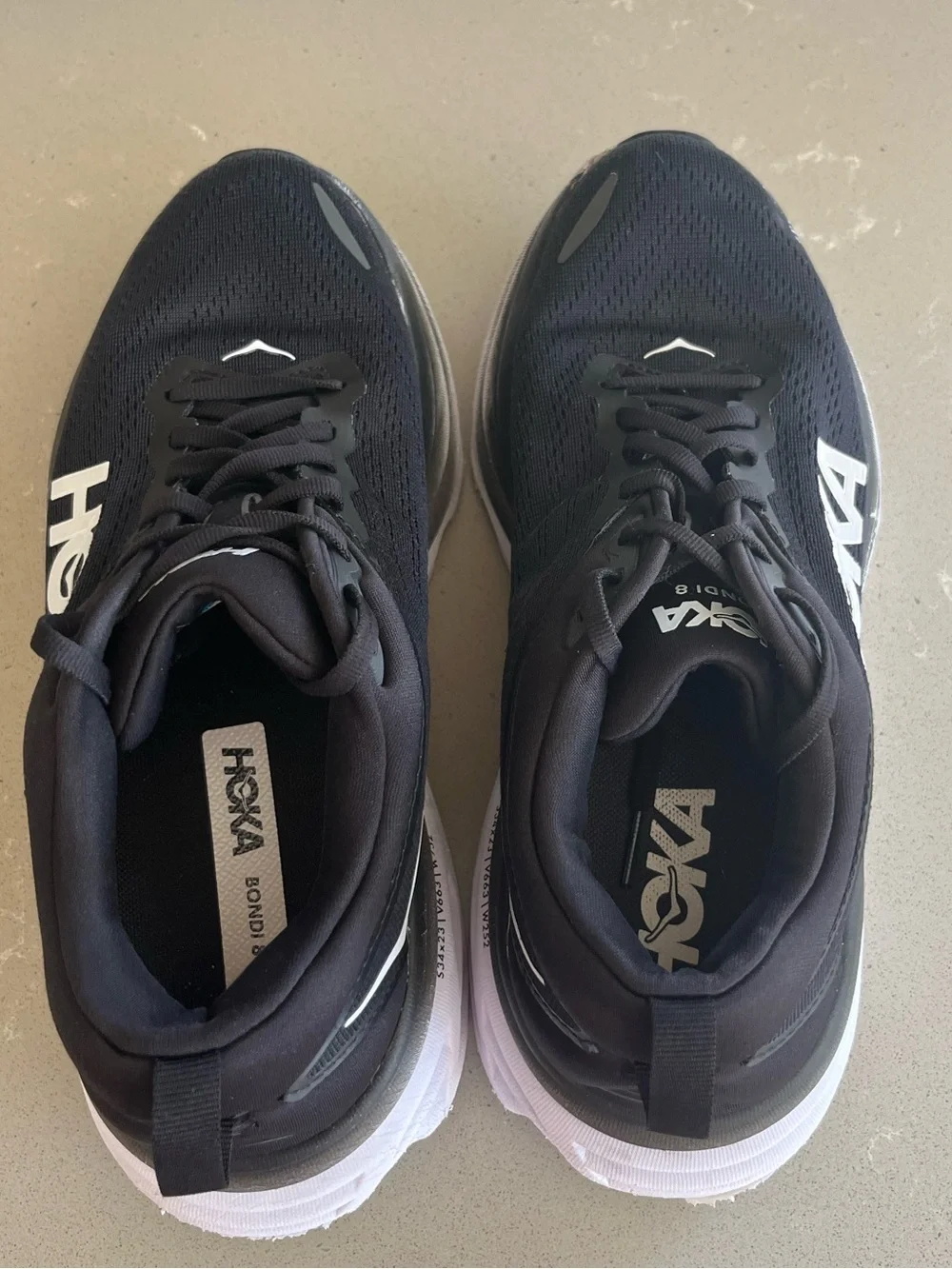 Hoka One One Bondi 8 Women’s Running Shoes Black White 10 B